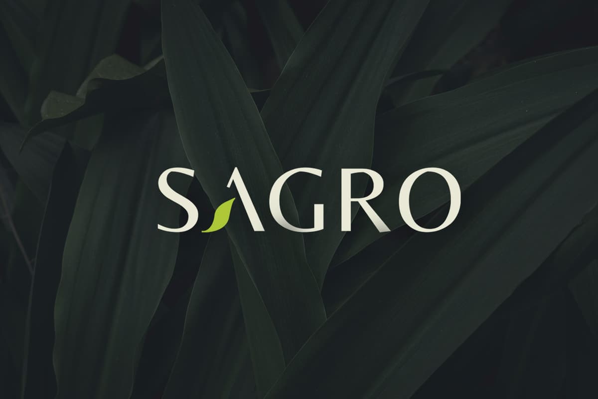 Cover for Sagro